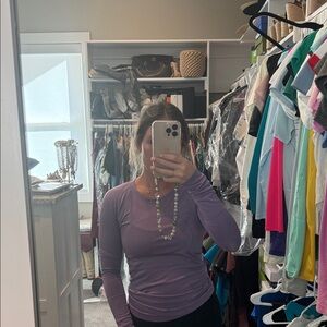 Lululemon Swiftly Tech Long Sleeve in Size 6
